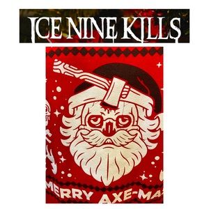 NWOT Axe-Mas sweatshirt! It’s what you wear to throw 🪓 Like New!